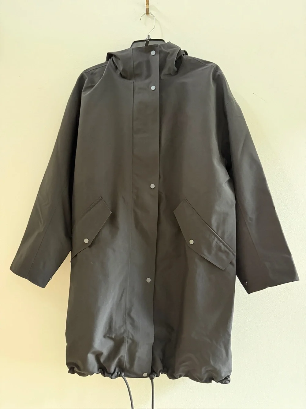 New LULULEMON Oversized Cocoon Raincoat Jacket Rain Coat, Medium, Black